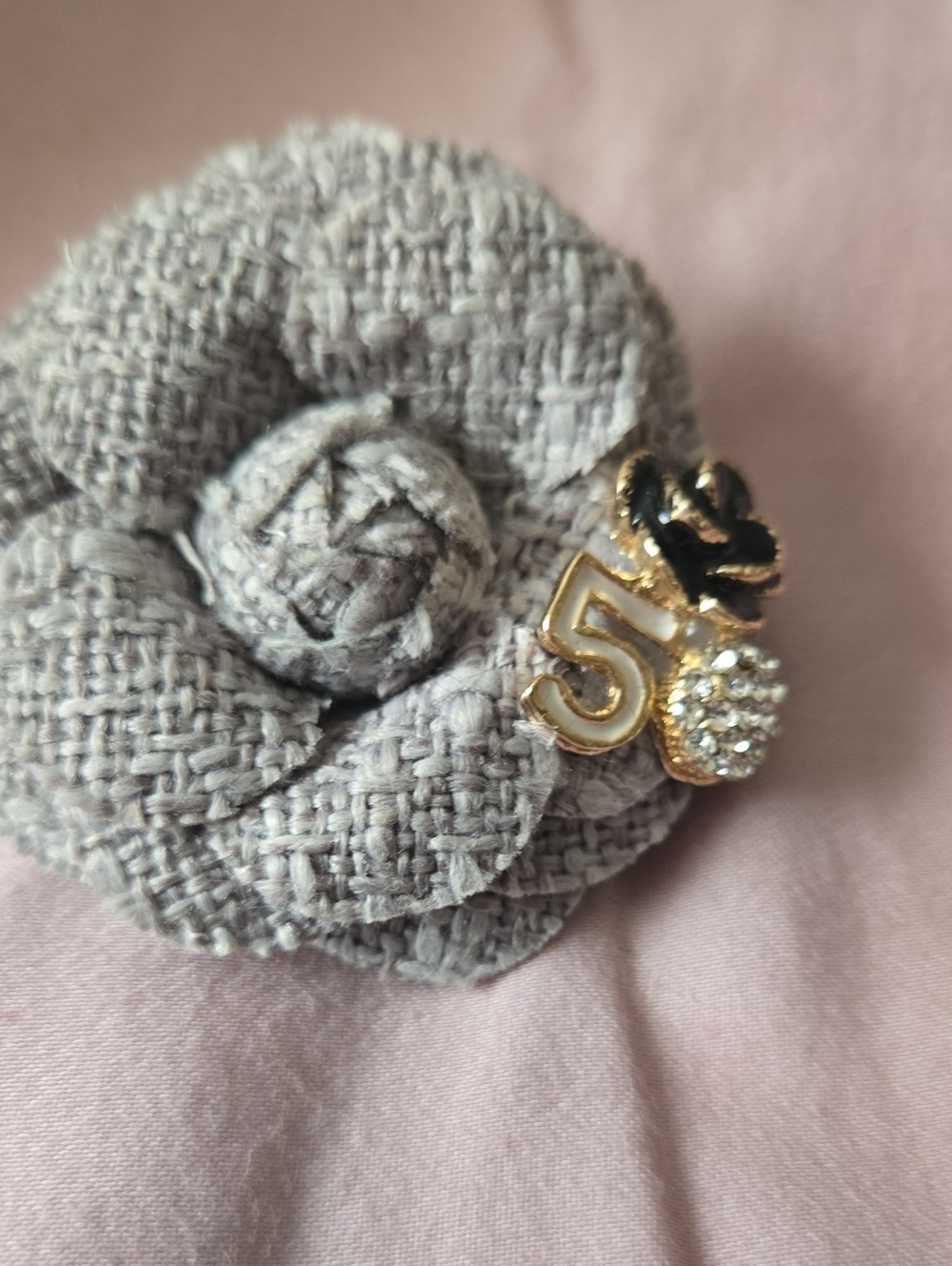 Luxury-Inspired Gold '5' Enamel & Crystal Brooch Pin/Hairclip- Handmade